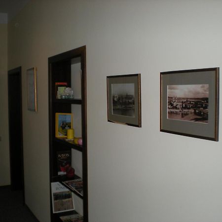 קובנה Hostel Lux מראה חיצוני תמונה